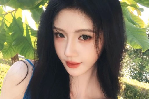 【庐小苑带您追剧】网红父母互撕夺子 法理情理如何裁判