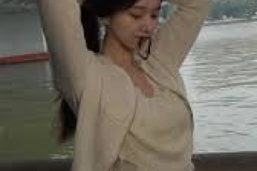 不忍了！被曝当街殴打女粉丝的灵超只一个原因就完成口碑反转