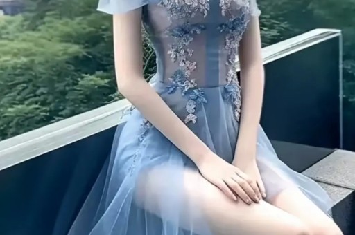谢贤为曾江洗脚谢贤掌掴曾江事件疑为炒作
