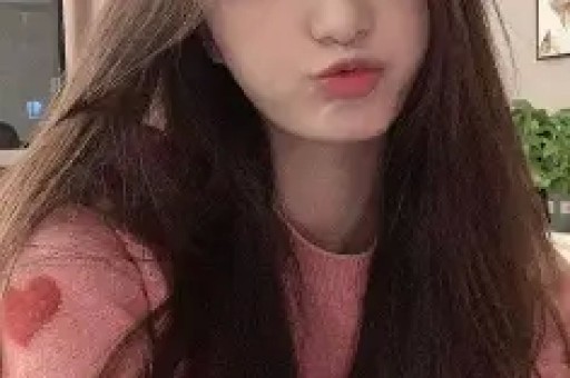 水泥西施：人设崩塌骗局被揭穿老公顶不住舆论与她离婚